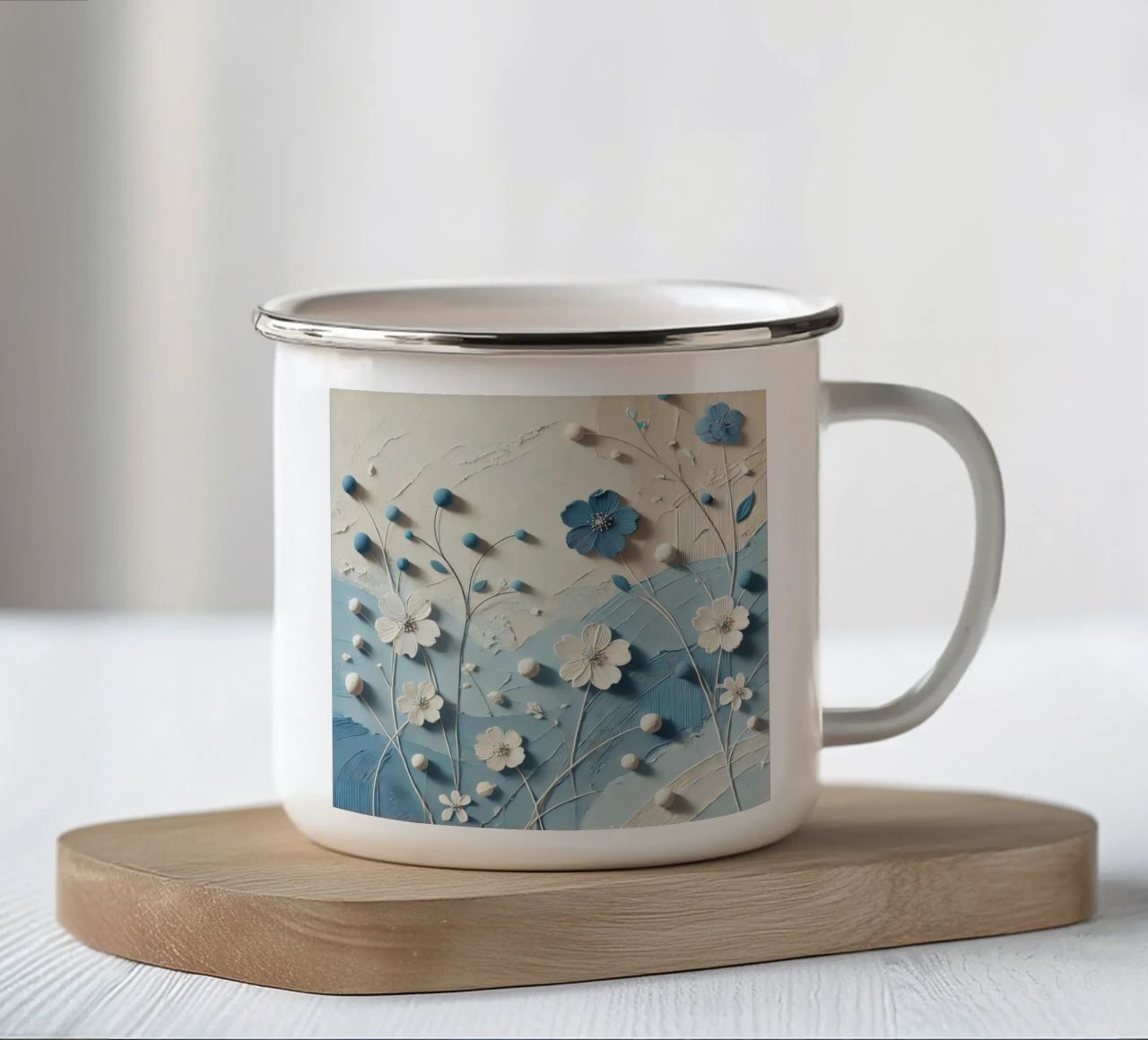 Fiori blu tazza in smalto da abstrakt
