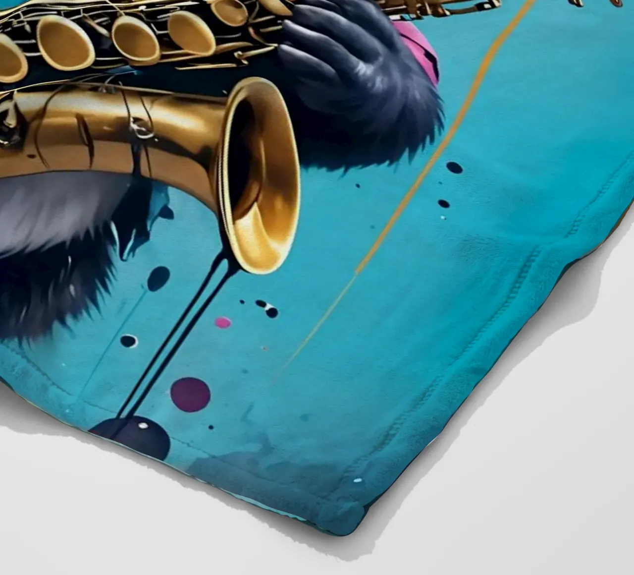 Piccolo panda con sassofono coperta in pile da MakArena