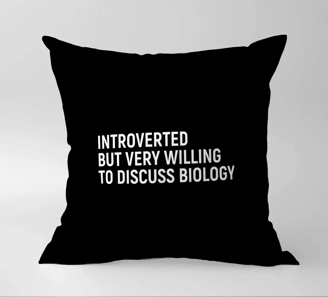 Introverted but very willing to discuss biology cuscino da happieeagle