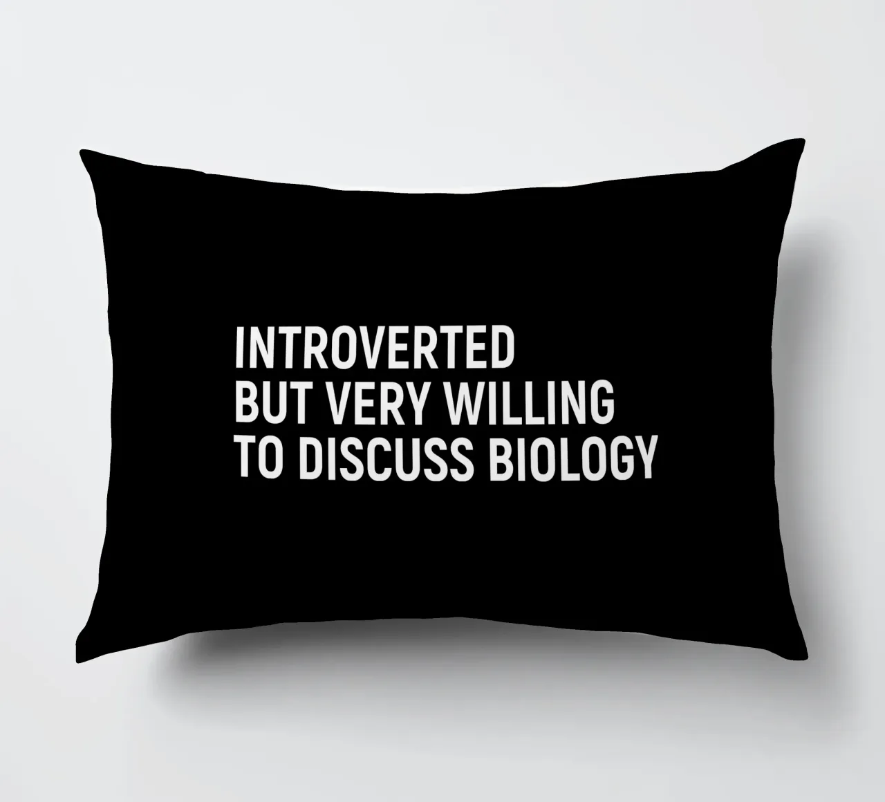 Introverted but very willing to discuss biology cojín de happieeagle