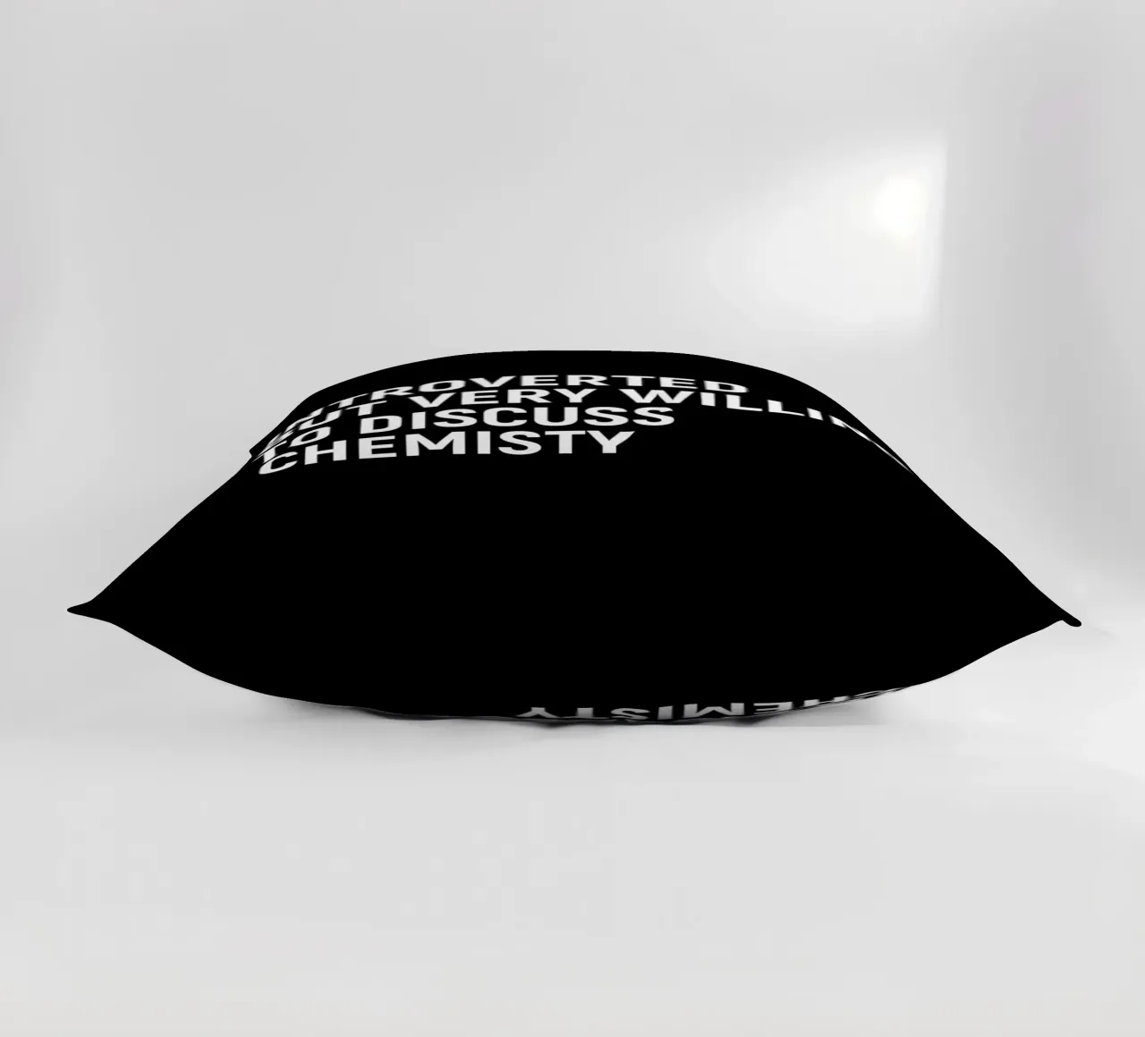 Introverted but very willing to discuss chemistry cuscino da happieeagle