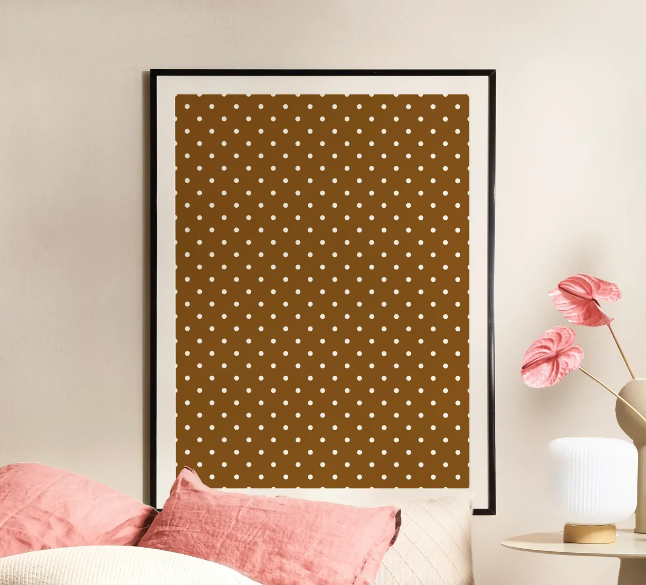 Pois classici minimali | Bianco su marrone cioccolato scuro poster con telaio in alluminio da Beauty in Simplicity