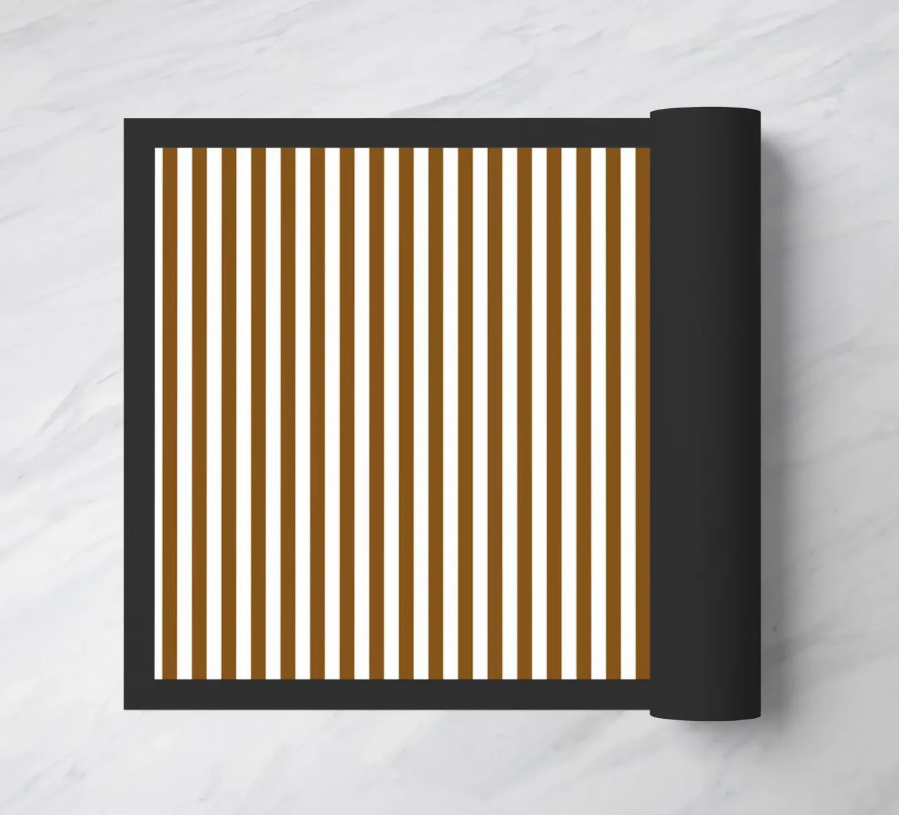 Chic Classic Bold Stripes 2 | Bianco e marrone cioccolato scuro zerbino da Beauty in Simplicity
