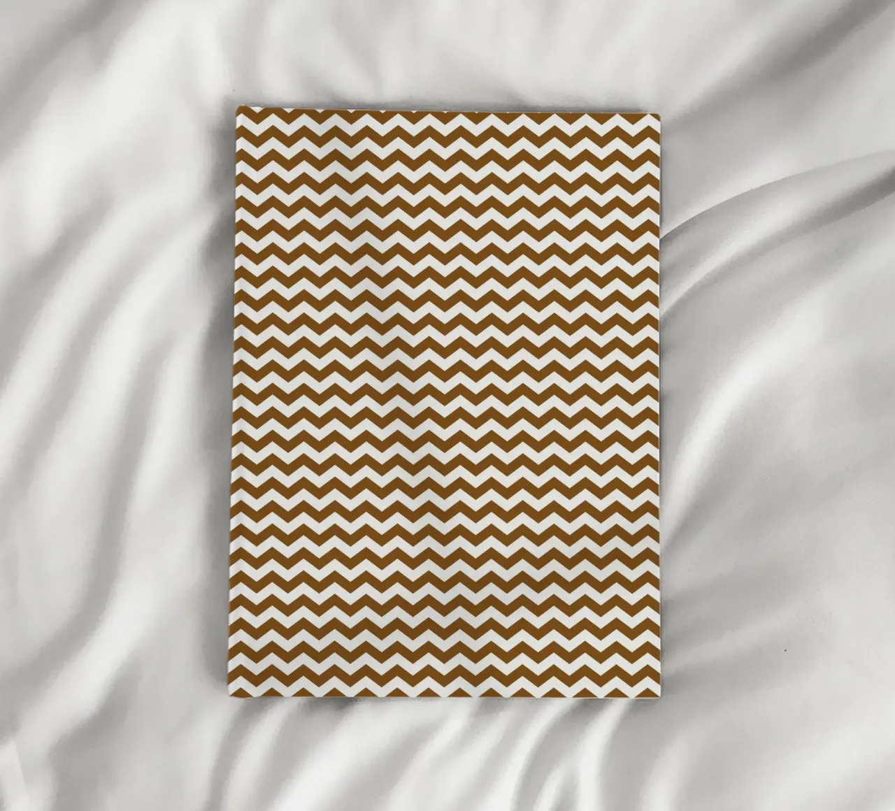 Minimal Chic Basic Standard Chevron | Blanc et Marron foncé carnet de notes de Beauty in Simplicity