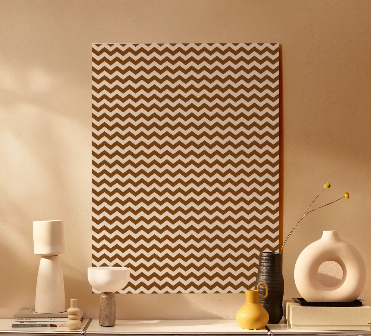 Minimal Chic Basic Standard Chevron | Bianco e marrone scuro plexiglass da Beauty in Simplicity