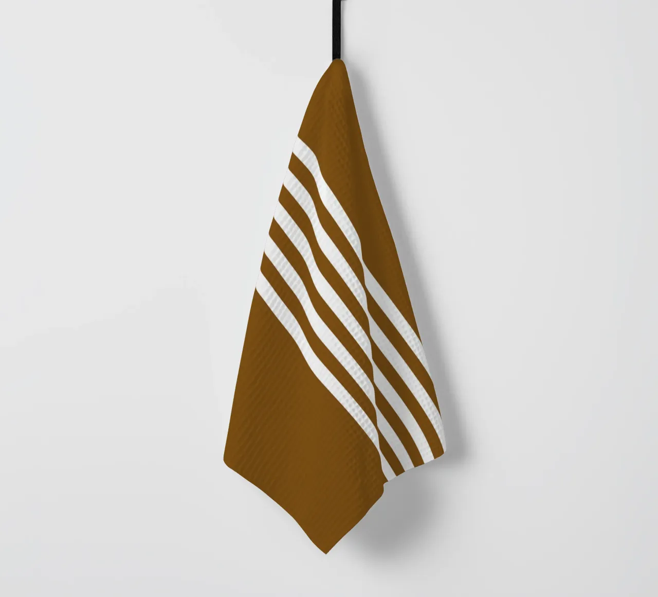 Basic Scandinavian Centered Stripes 2 | Weiß auf Dunkelbraun Geschirrtuch von Beauty in Simplicity