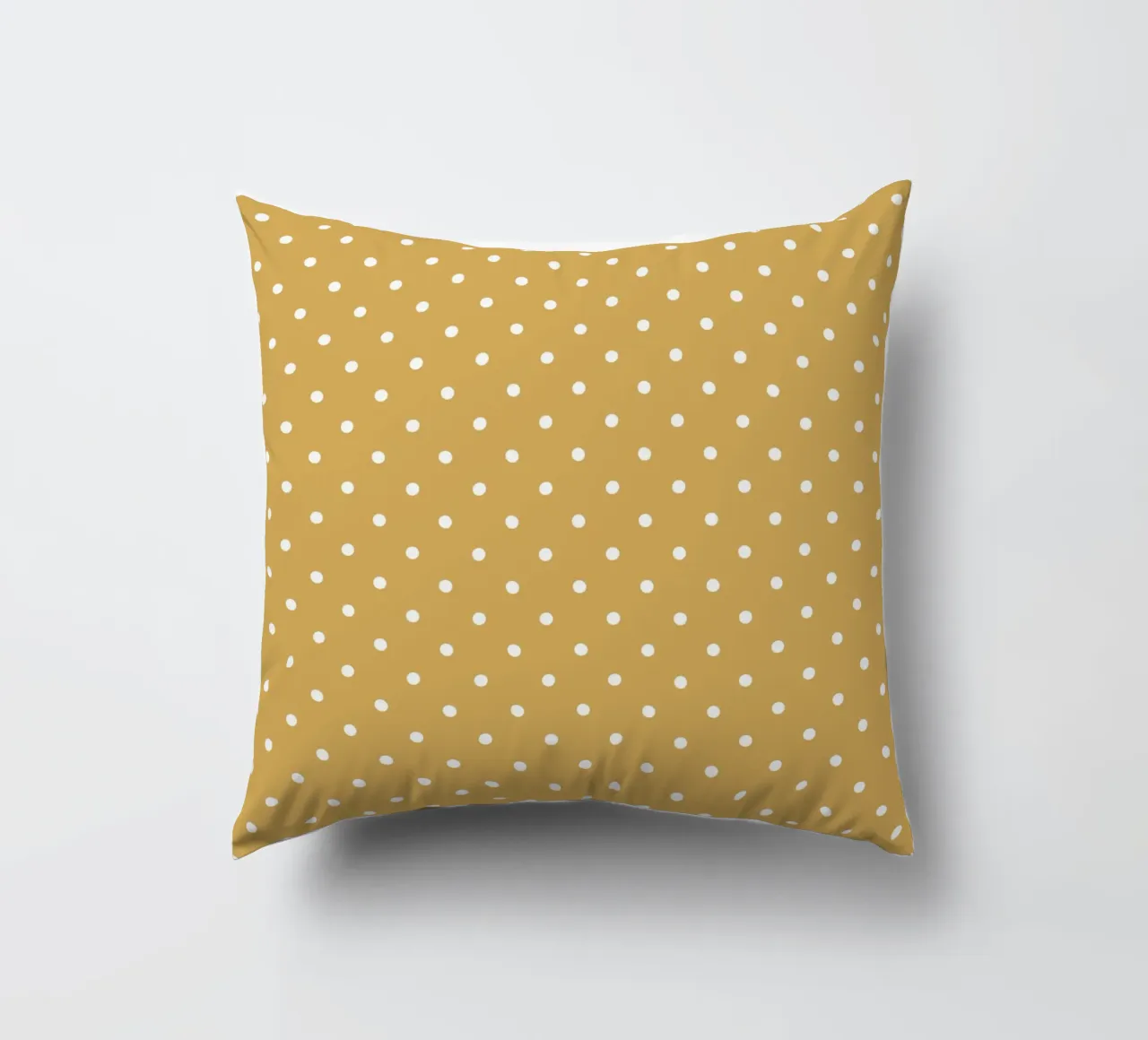 Minimal Basic Classic Polka Dots | Bianco su giallo senape cuscino da Beauty in Simplicity