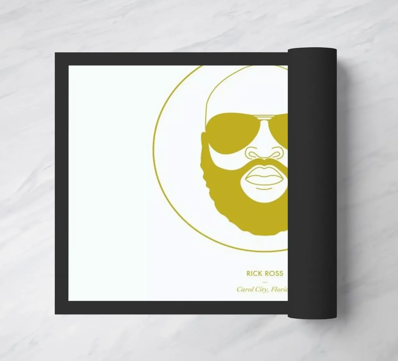 Rick Ross deurmat van Dean Smith