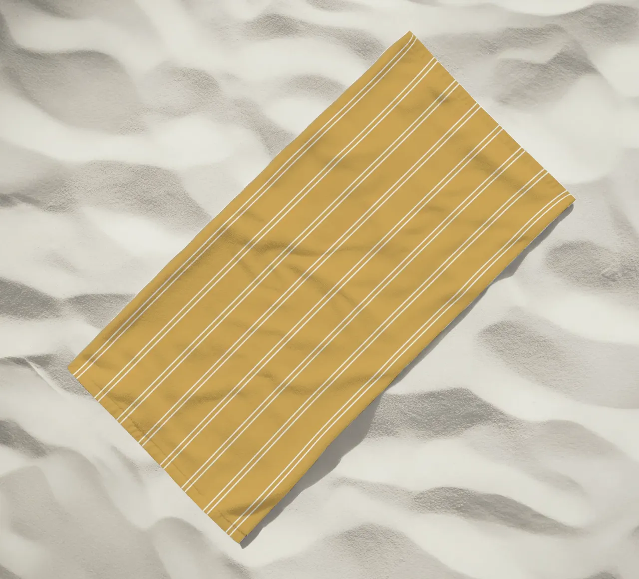 Minimal Basic Classic Pinstripe | Bianco su giallo senape telo mare da Beauty in Simplicity