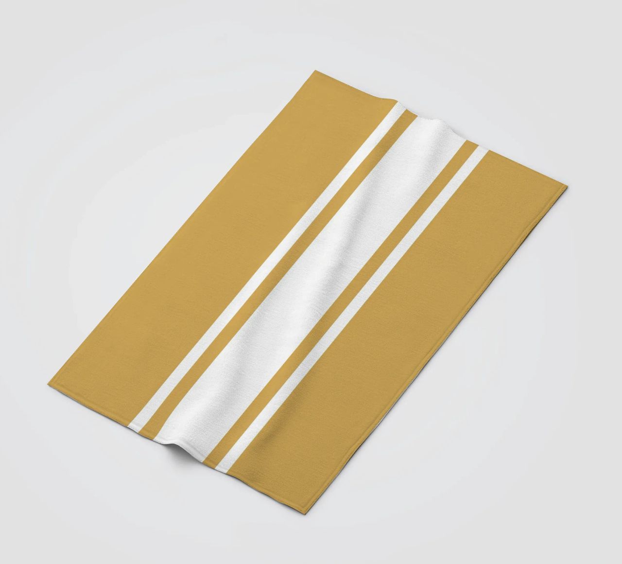Basic Scandi Centered Stripes 1 | Weiß auf Senfgelb Fleecedecke von Beauty in Simplicity