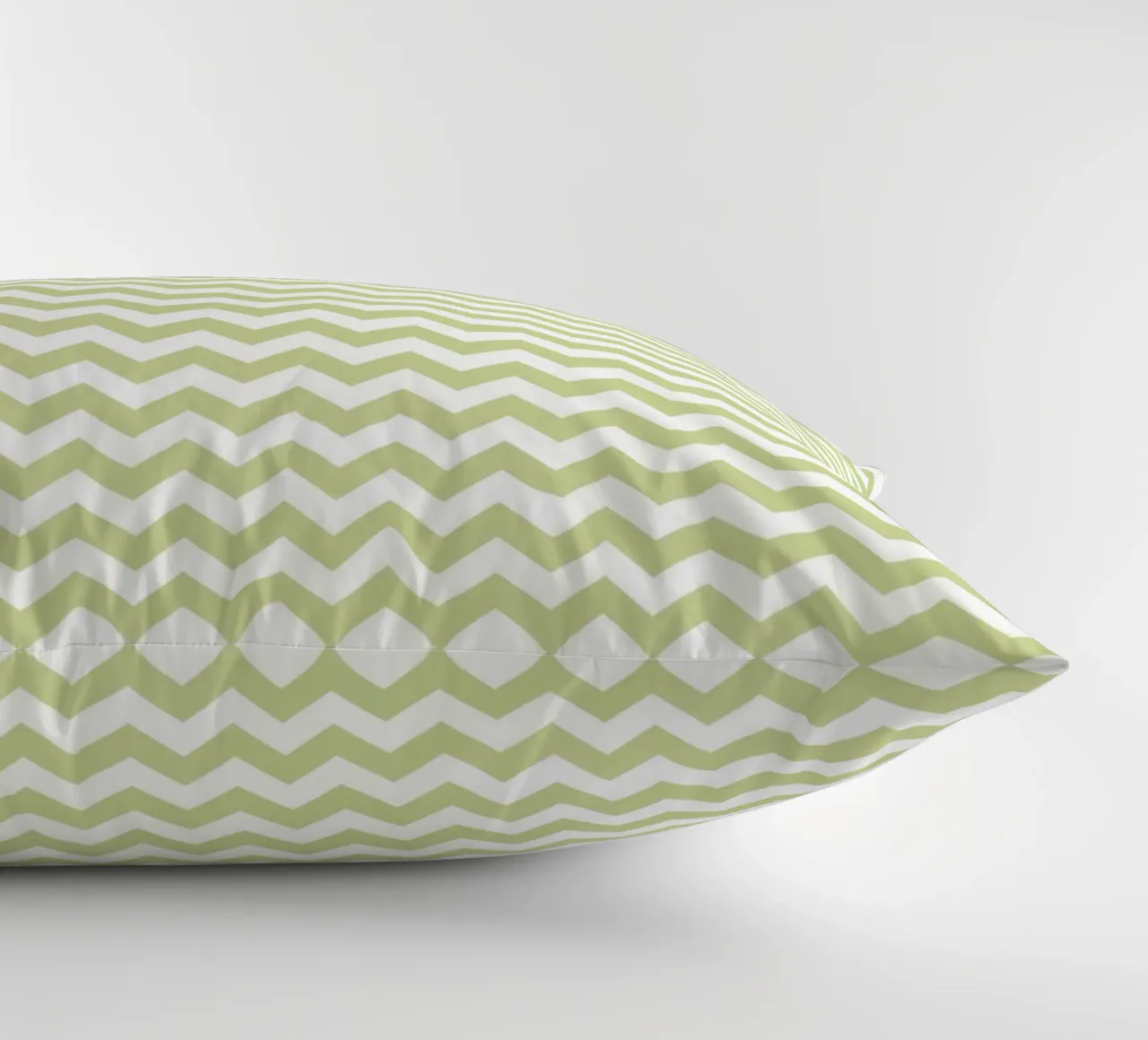 Minimal Chic Basic Standard Chevron | Bianco e verde pastello cuscino da Beauty in Simplicity