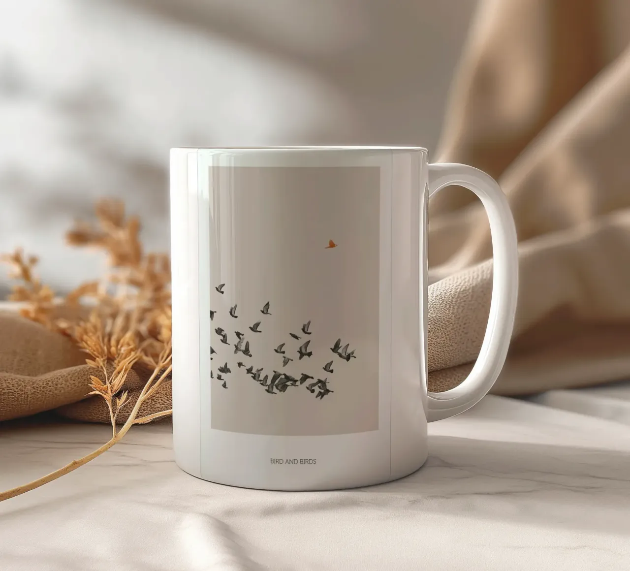 Bird And Birds tazza in ceramica da Sarah Bühler