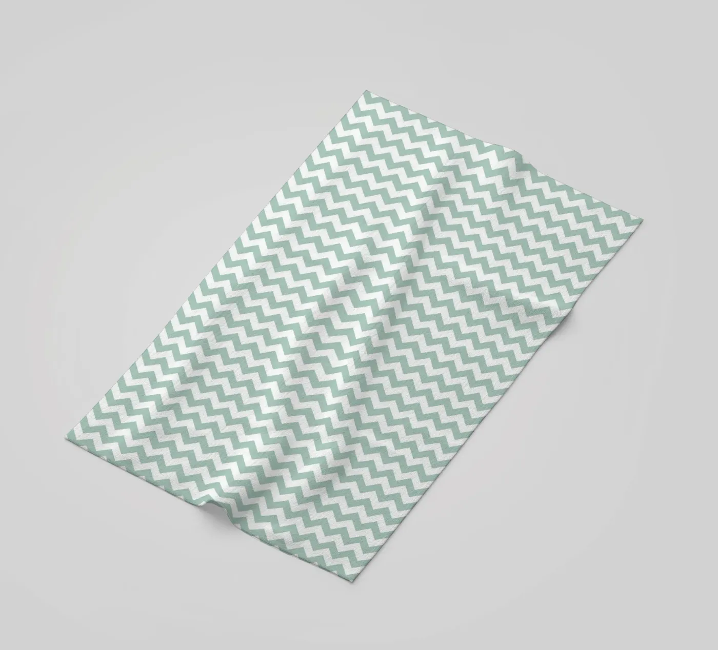 Minimal Chic Basic Chevron | Bianco e Verde Blu Soft telo mare da Beauty in Simplicity
