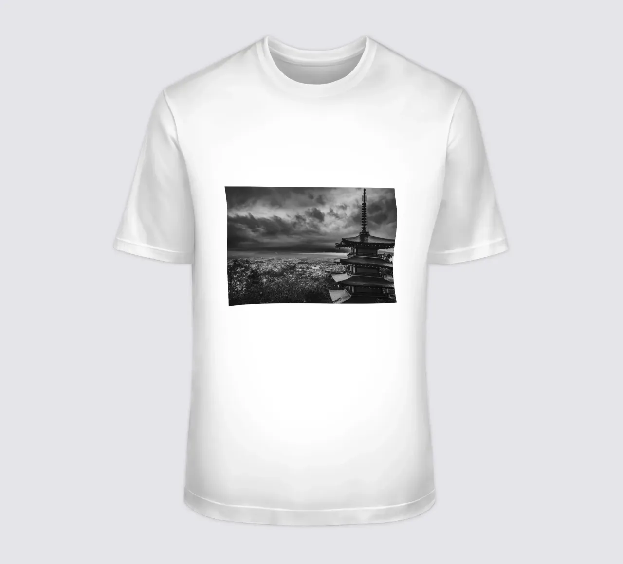 Pagoda Chureito a Fujiyoshida, Giappone t-shirt da Marcel Bisig