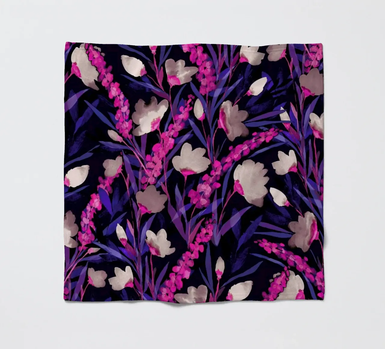Libertine Midnight coperta in pile da Jacqueline Maldonado