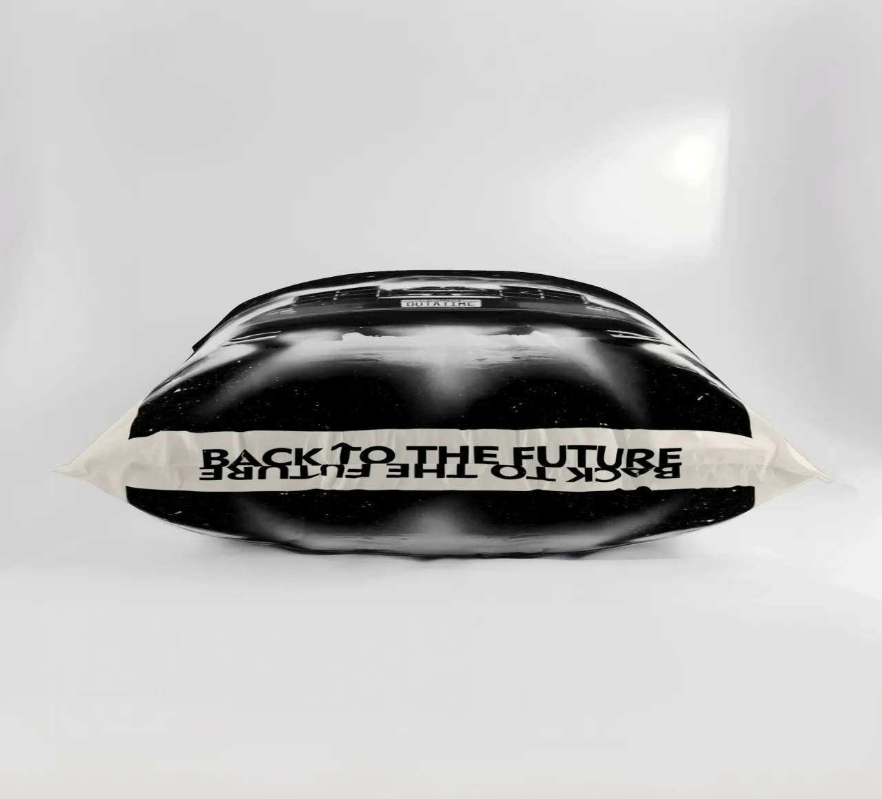 Back To The Future cuscino da FreeArtStudio