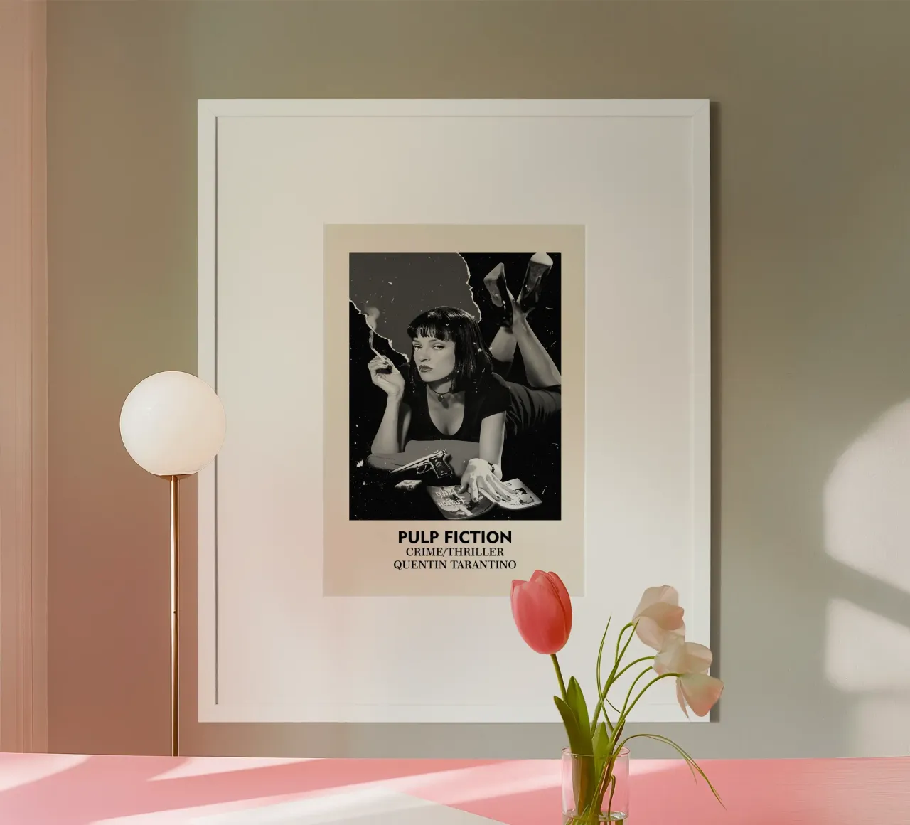Pulp Fiction poster con telaio in plastica da FreeArtStudio