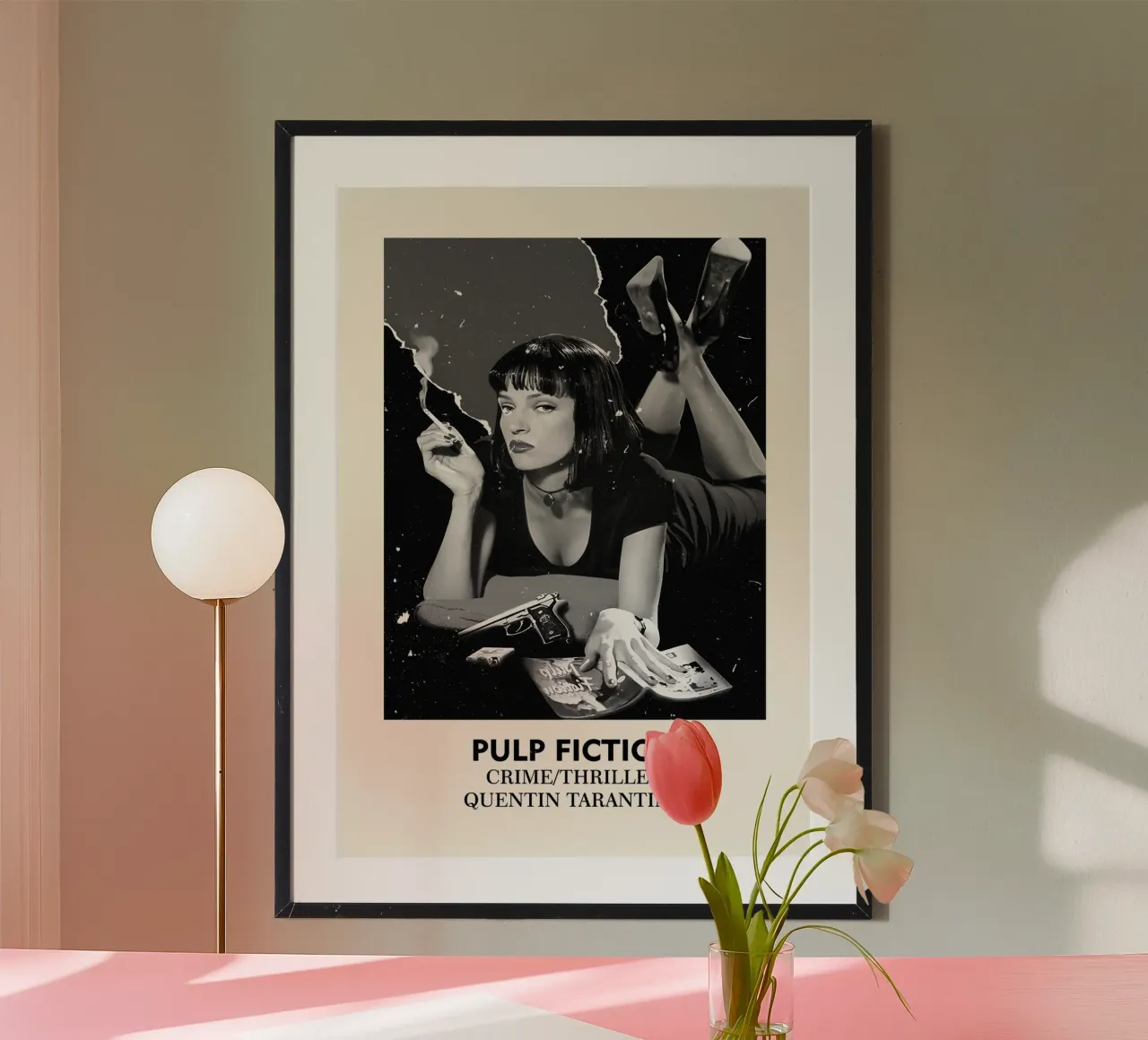 Pulp Fiction poster con telaio in plastica da FreeArtStudio