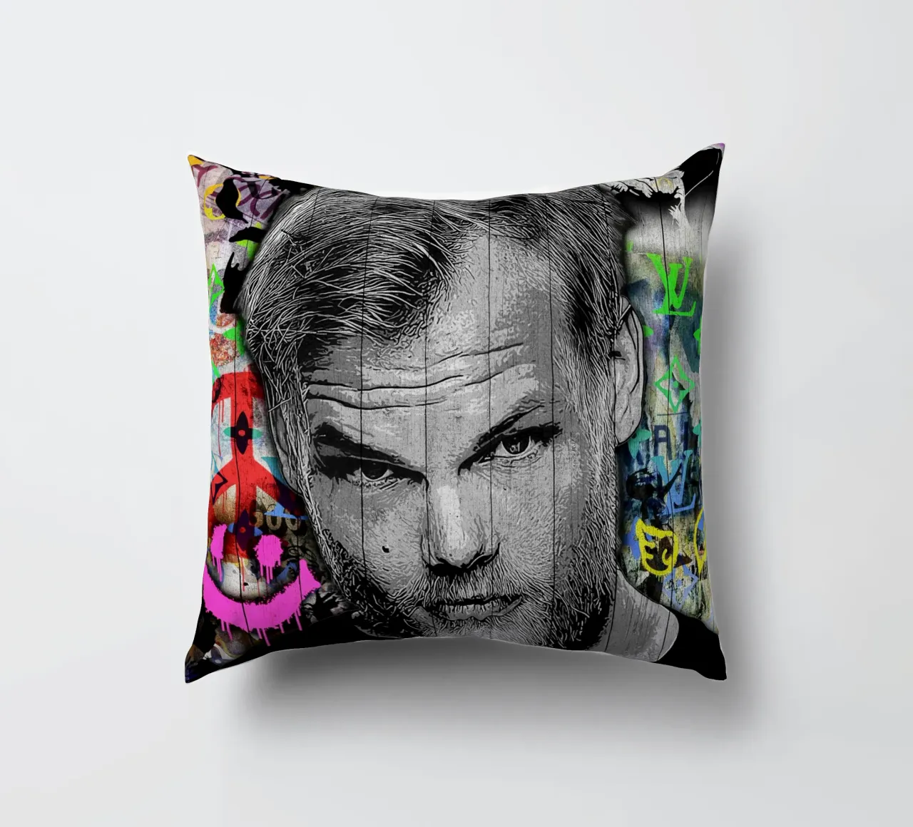 Pop art Avicii cuscino da FreeArtStudio