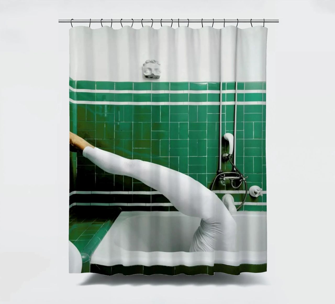 Madrid #8 Duschvorhang von The Urban Yoga