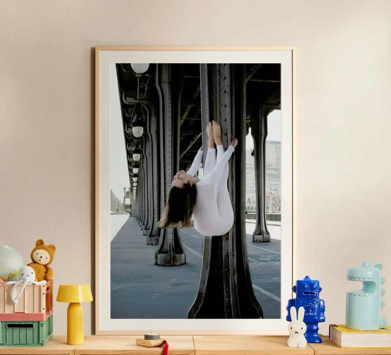 Paris #1 poster da The Urban Yoga