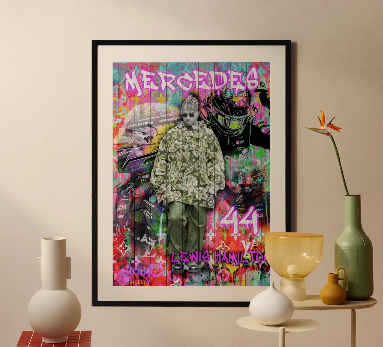 Pop art Lewis Hamilton graffiti poster con telaio in plastica da FreeArtStudio