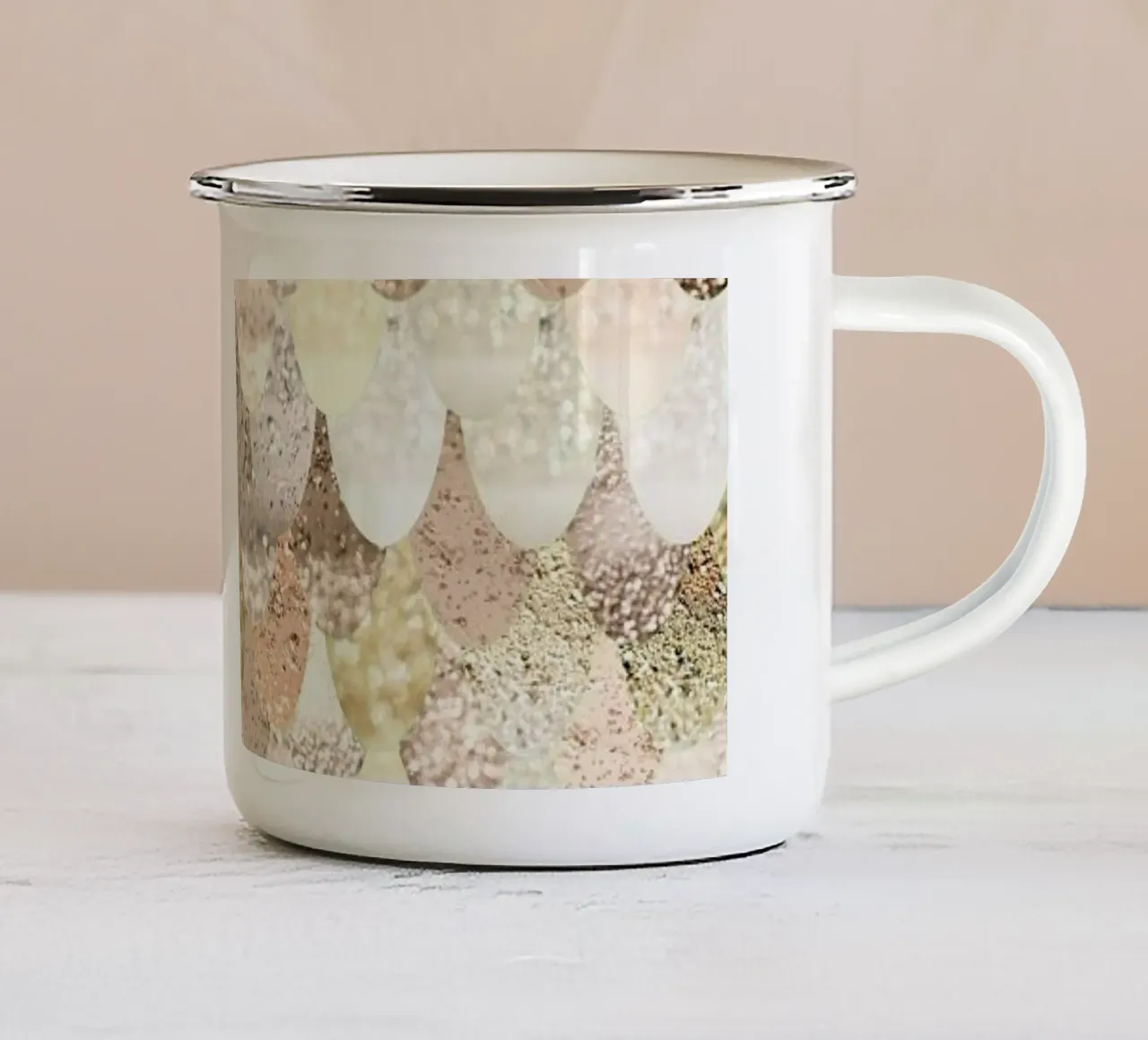 Mermaid Gold tazza in smalto da Monika Strigel