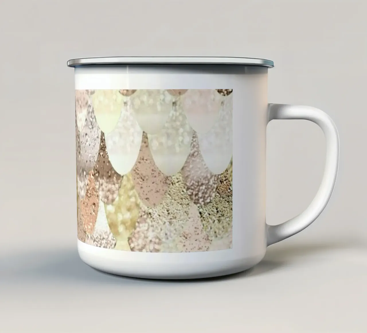 Mermaid Gold tazza in smalto da Monika Strigel