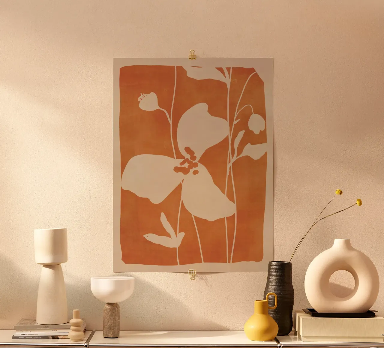Fiori astratti minimali 4 poster con telaio in alluminio da ThingDesign
