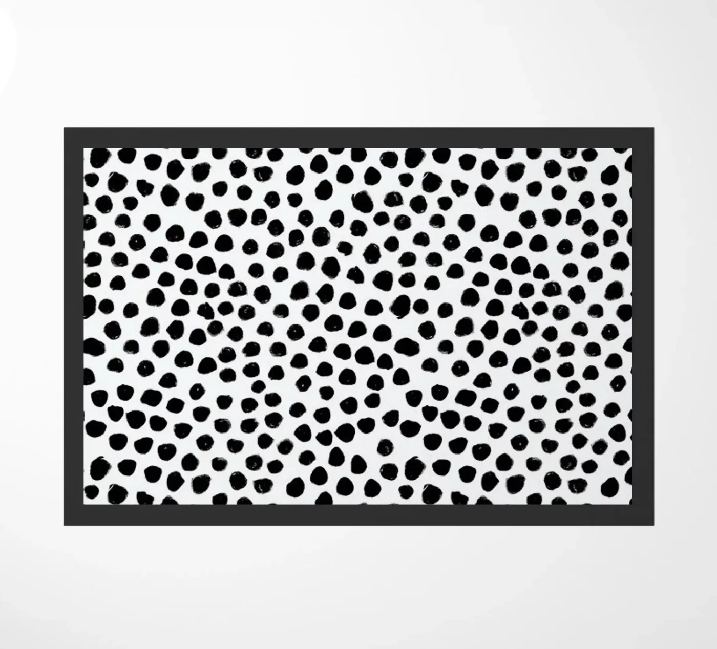 Small Dots Fußmatte von Niina Pechkovskaya