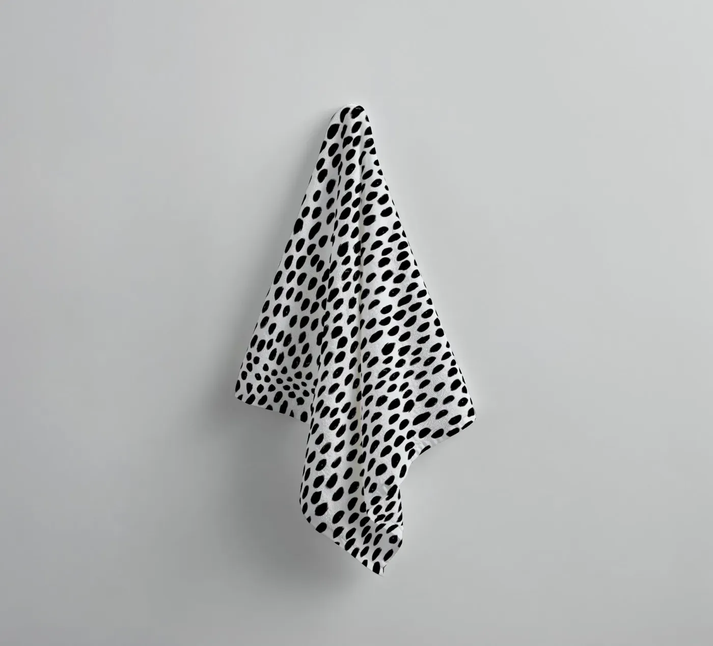 Small Dots towel by Niina Pechkovskaya