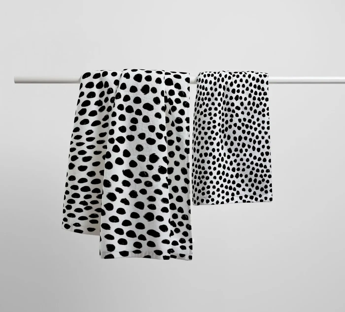 Small Dots towel by Niina Pechkovskaya