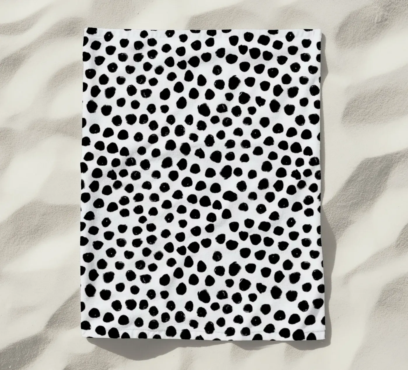 Small Dots strandhanddoek van Niina Pechkovskaya