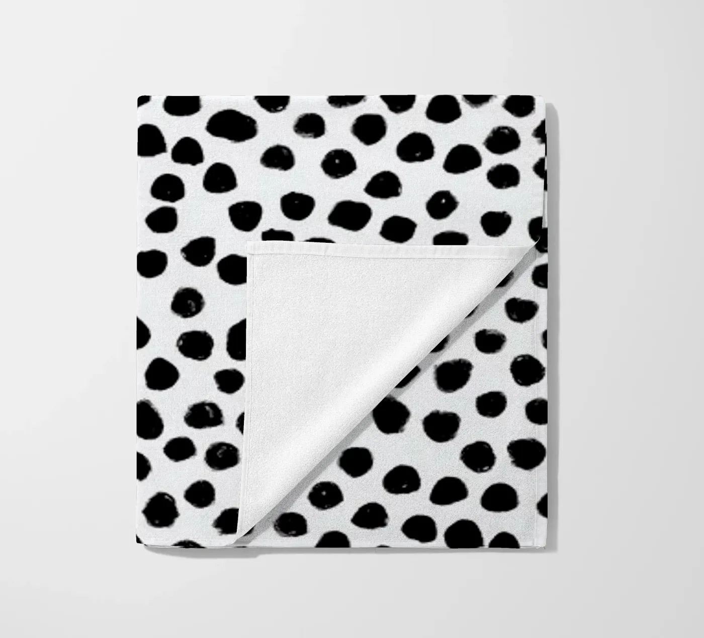 Small Dots strandhanddoek van Niina Pechkovskaya