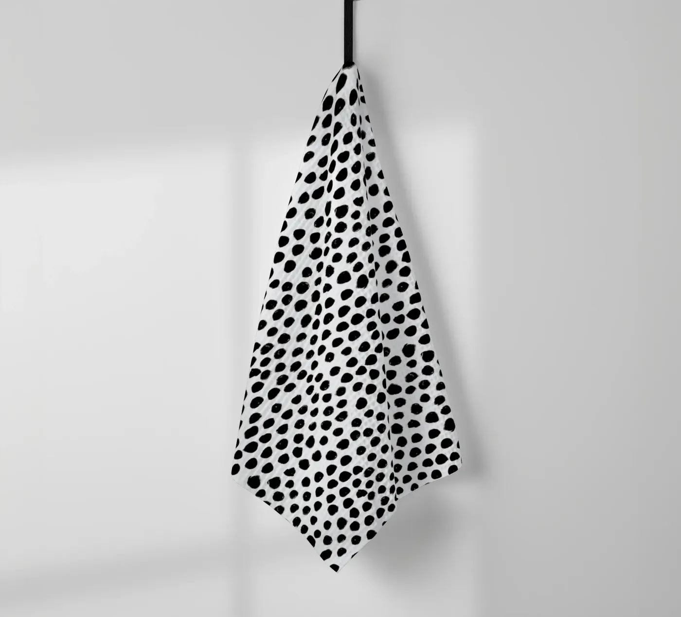 Small Dots Geschirrtuch von Niina Pechkovskaya