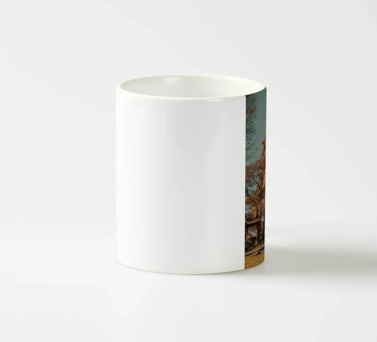 Castello giapponese in autunno tazza in ceramica da Marcel Bisig