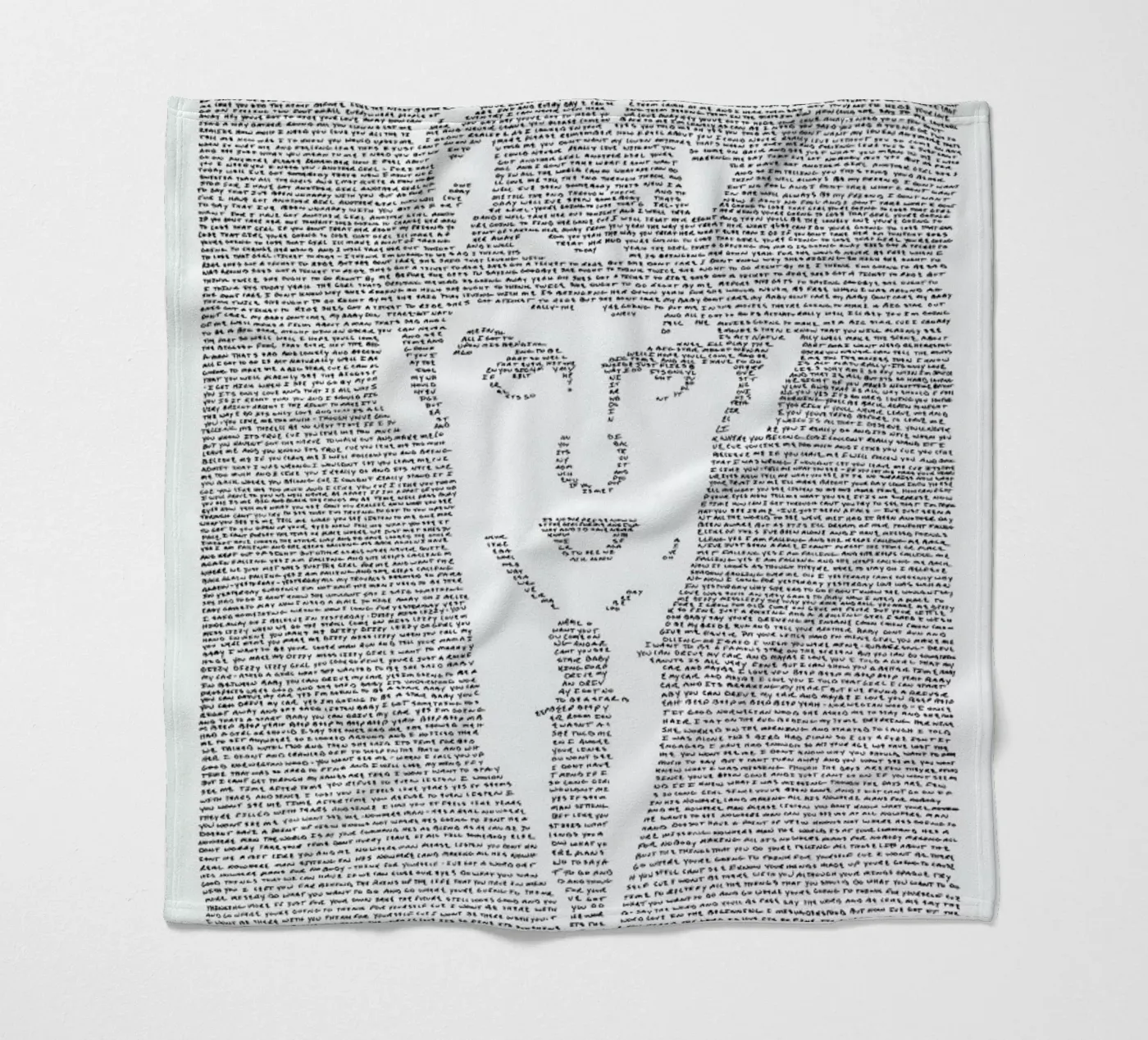 George fleecedeken van Mike Matola