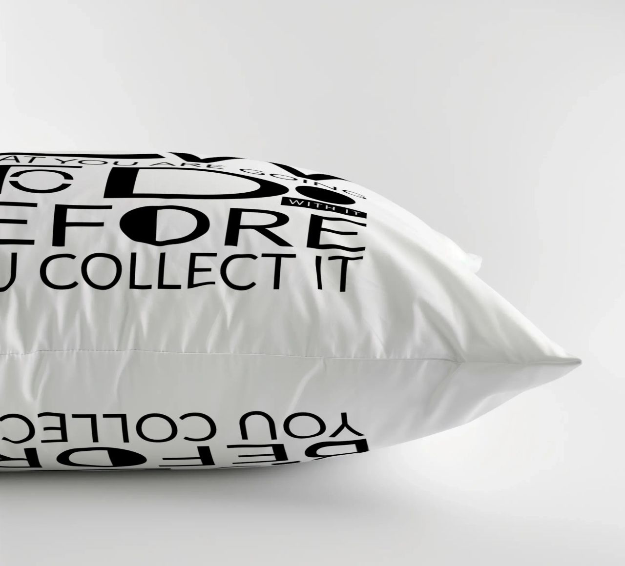 Data is like... cuscino da LIMITED EDITION LETTERS