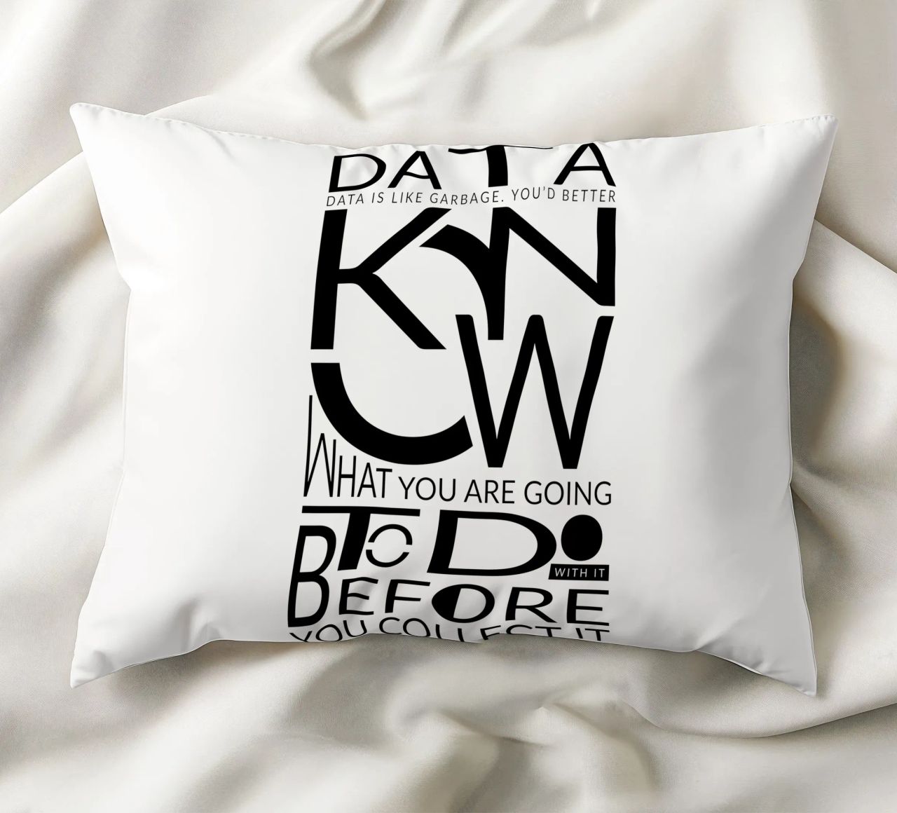 Data is like... cuscino da LIMITED EDITION LETTERS