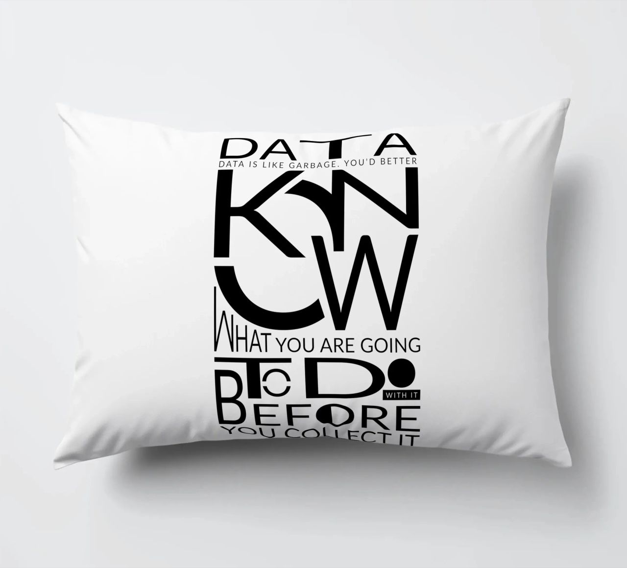 Data is like... cuscino da LIMITED EDITION LETTERS