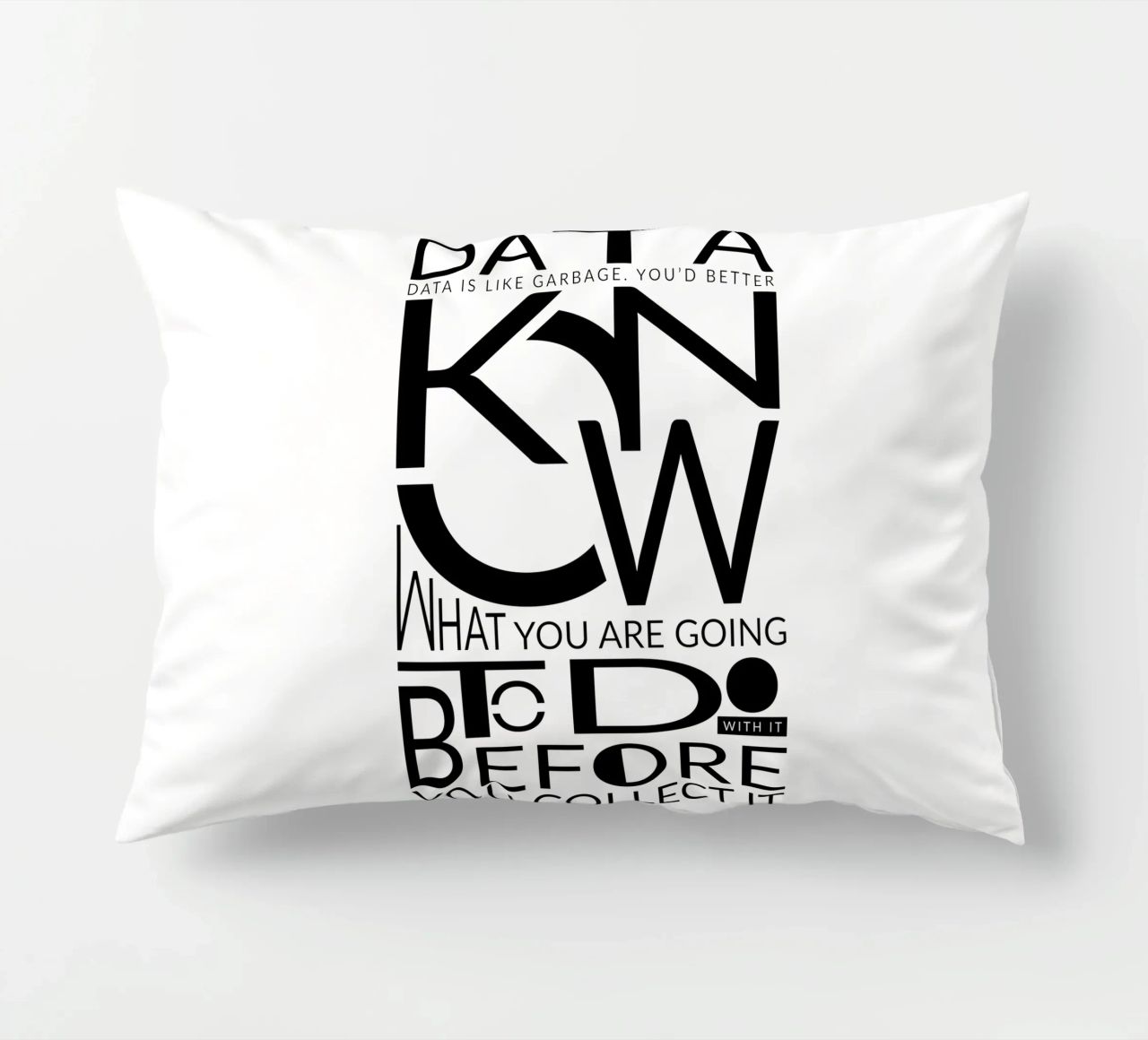 Data is like... cuscino da LIMITED EDITION LETTERS