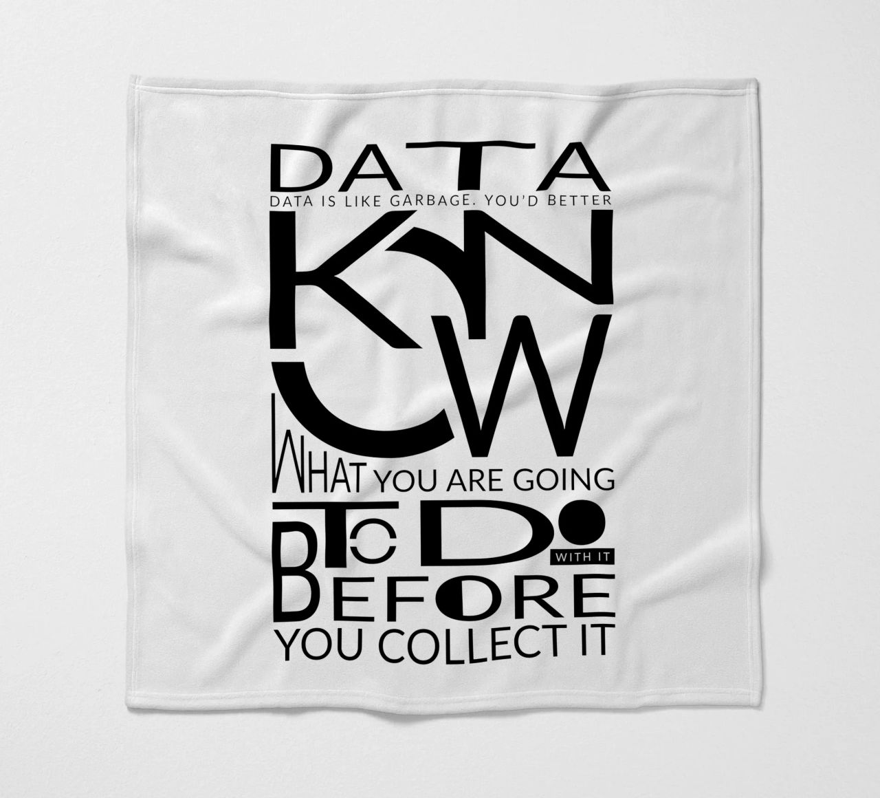 Data is like... Fleecedecke von LIMITED EDITION LETTERS