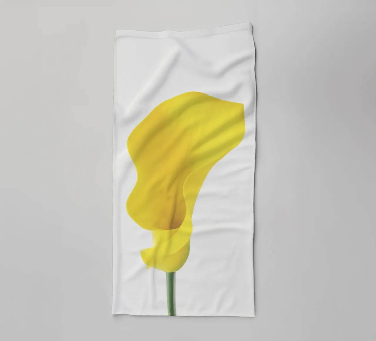 Yellow Calla Lily asciugamano da bagno da Cassia Beck Photography