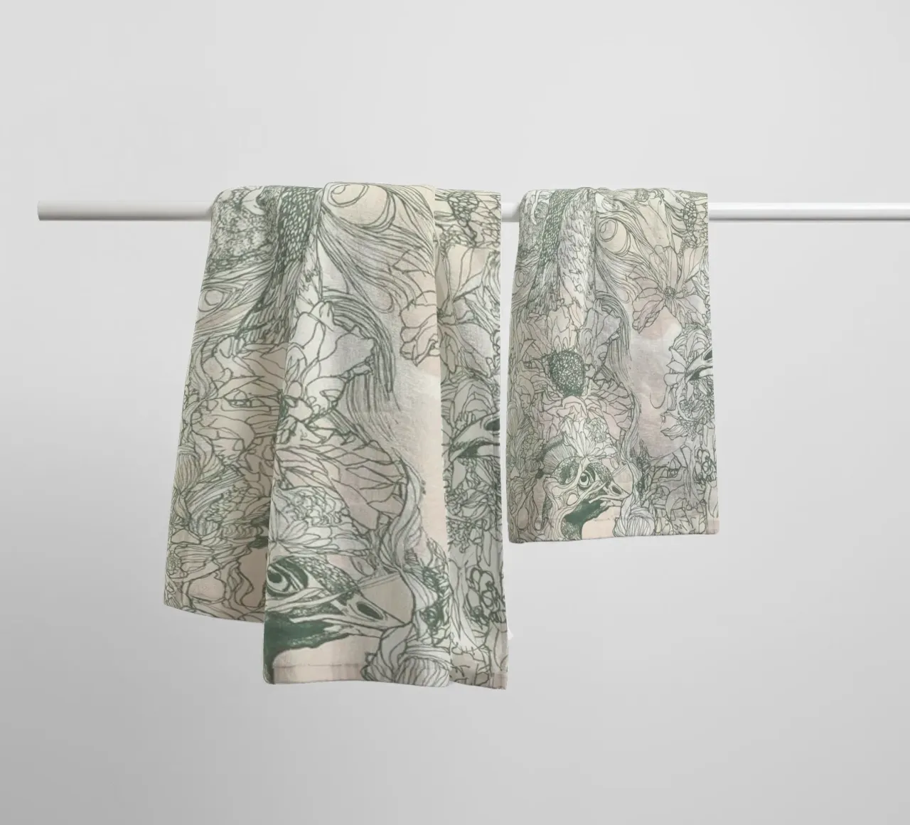 pavoni1 asciugamano da bagno da Giulio Iurissevich