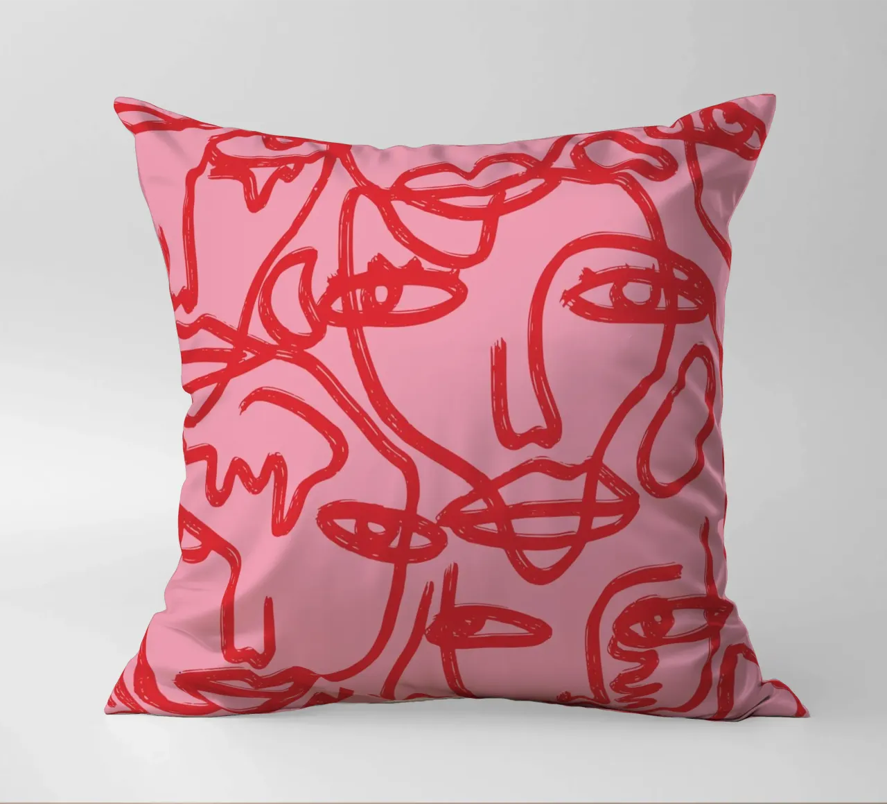 Blushing Faces: Red & Pink cuscino da ni-ja artboutique
