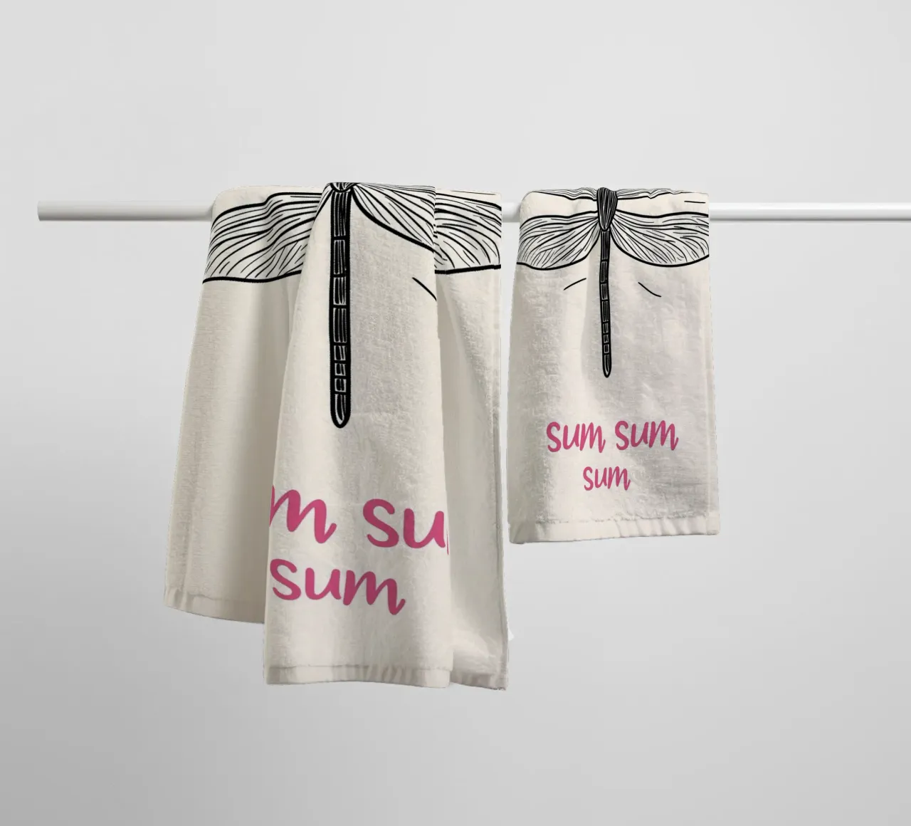 Sum-Sum Libellen Flug Handtuch von Carinaprint