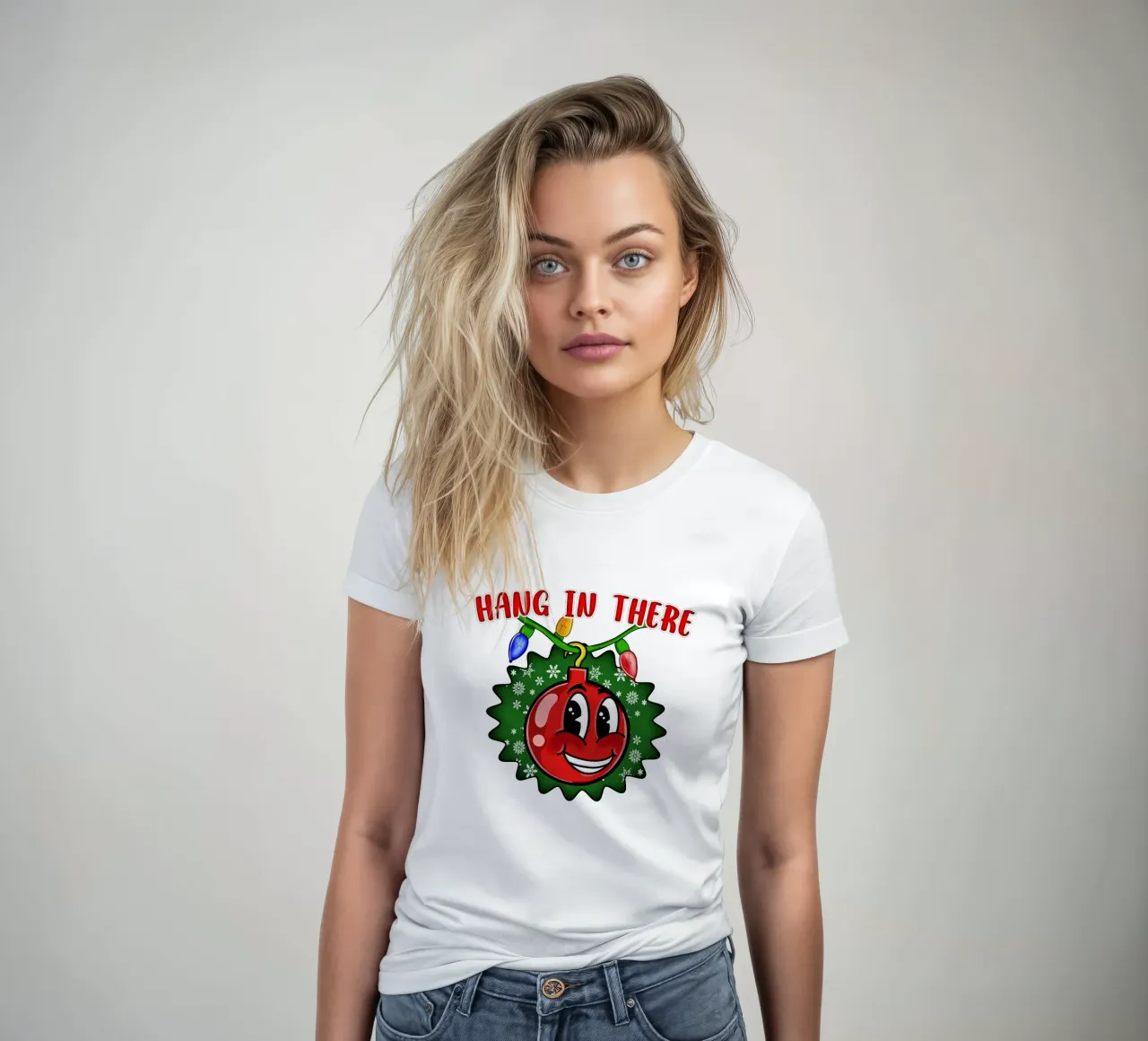 Hang in There Weihnachtskugel Inspirational Holiday Decor Frauen T-Shirt von sillyindustries