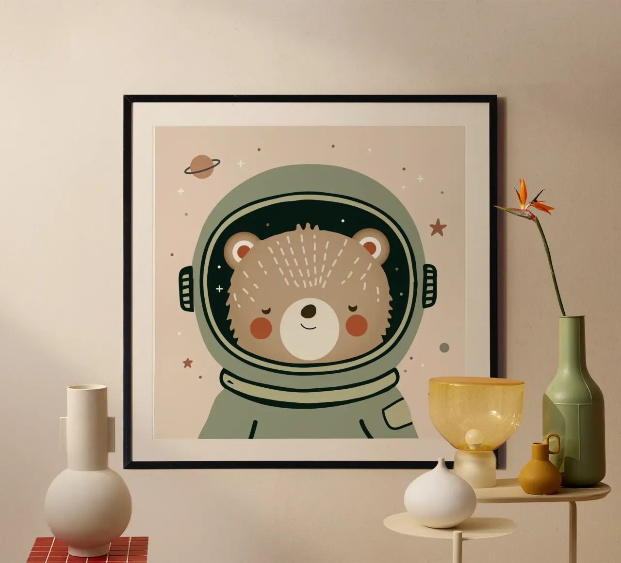 Orso come astronauta - illustrazione dal sapore galattico poster con telaio in legno da namosh