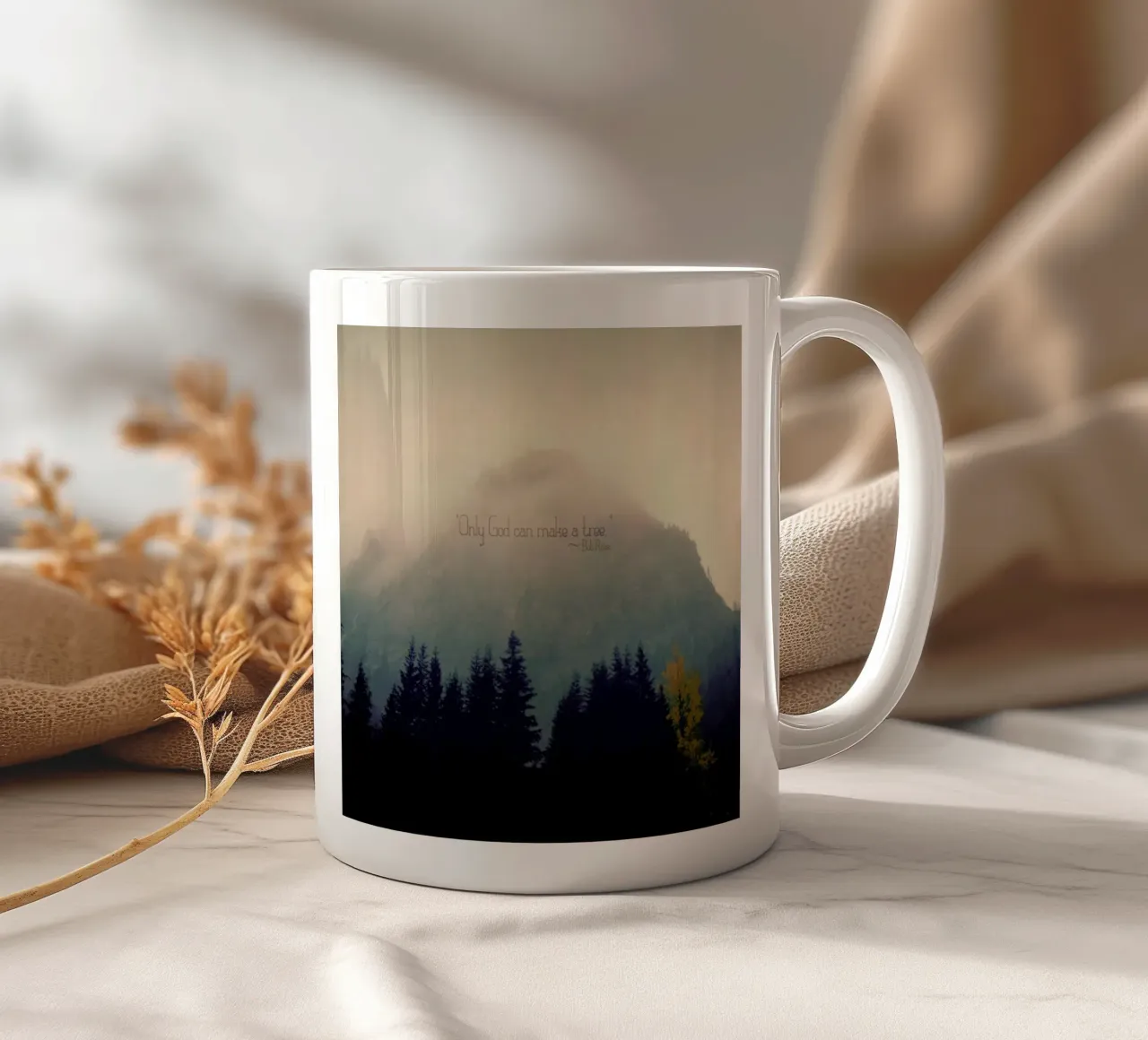 Only God Can Make A Tree Keramik Tasse von Robin Delean