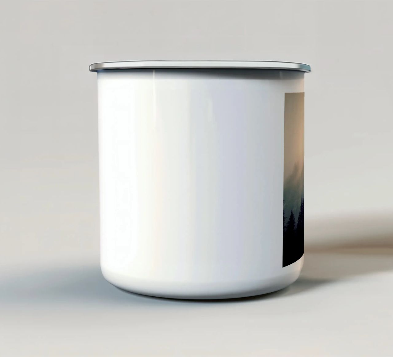 Only God Can Make A Tree tazza in smalto da Robin Delean